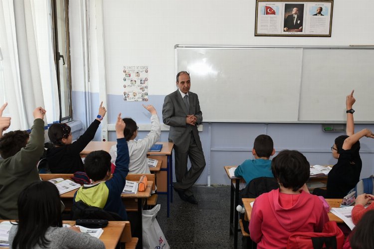 Depremzede öğrenciler MEB takibinde -