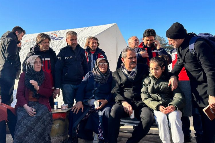 Depremzede öğrenciye ücretsiz pansiyon -