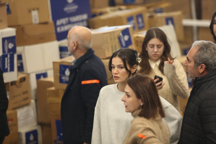 Depremzedeler için 15 bin İstanbullu gönüllü -