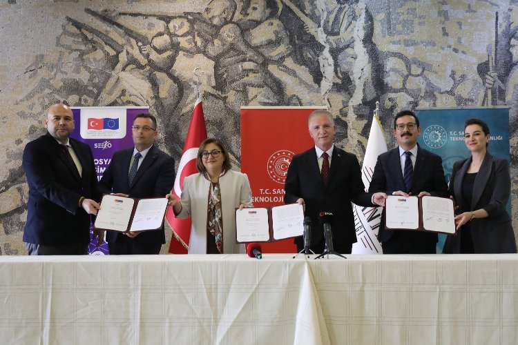 Depremzedelerin sosyalleşme sürecine katkı sunacak -