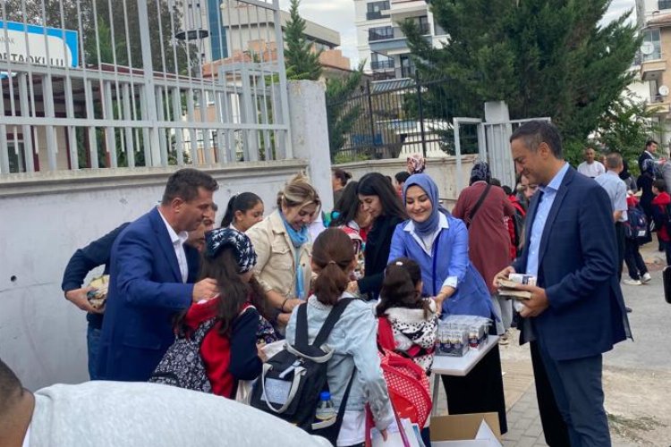 DEVA'dan çocuklara beslenme yardımı -