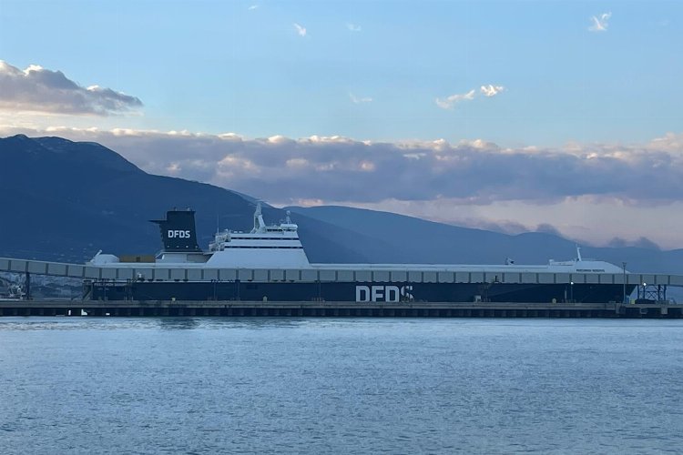 DFDS yardım gemisi İskenderun’da -