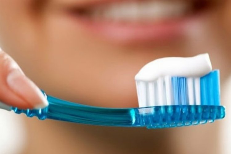 Diş fırçalarının ortalama ömrü 3 ay -