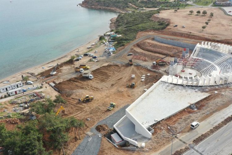 Didim Amfitiyatro'da çevre düzenlemesine ilk adım -