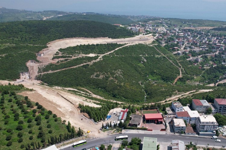 Dilovası Devlet Hastanesi bağlantı yolu tam gaz -