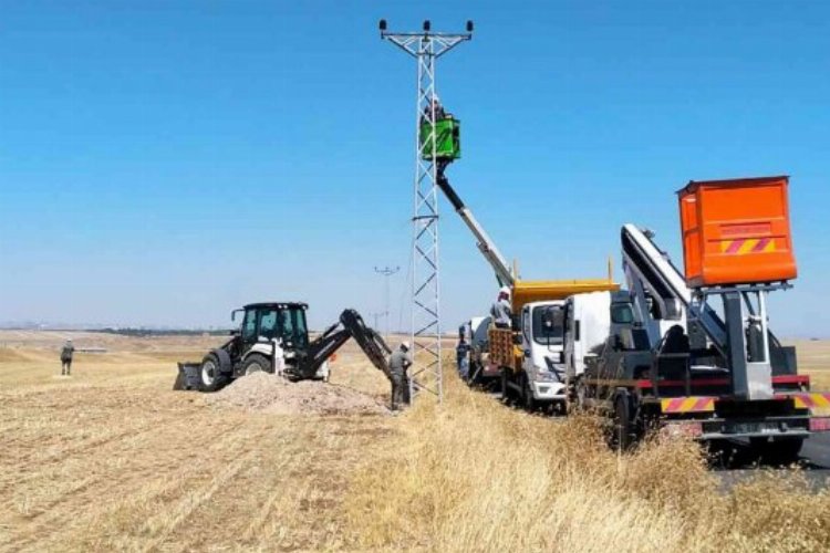 Diyarbakır'da çiftçiye elektrik desteği -