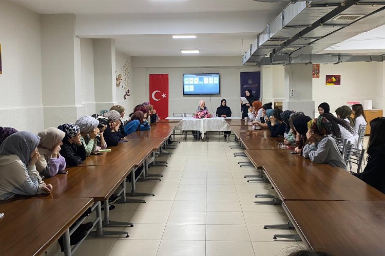 Diyarbakır'da meslek tanıtımları sürüyor -