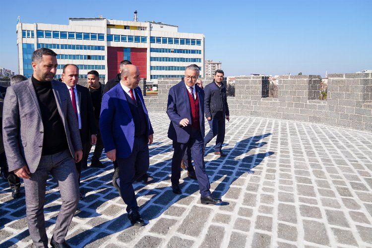 Diyarbakır'da 'tarihi' çalışma -