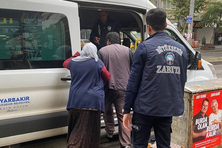 Diyarbakır’da zabıta 5 bin dilenci yakaladı -