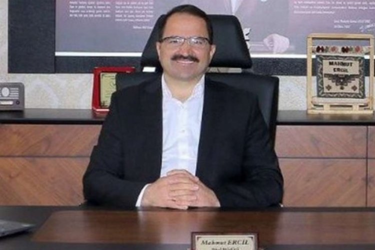 Diyarbakır Yenişehir'de görevden alınan okul müdürüne veliler sahip çıktı -