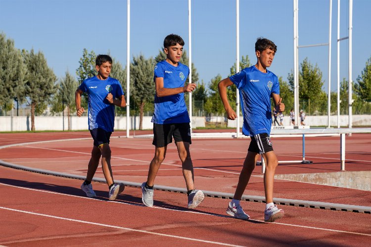 Diyarbakırlı yürüyüş şampiyonlarının hedefi olimpiyatlar -