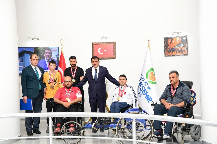 Dünya Şampiyonası'ndan Malatya'ya 15 madalya -