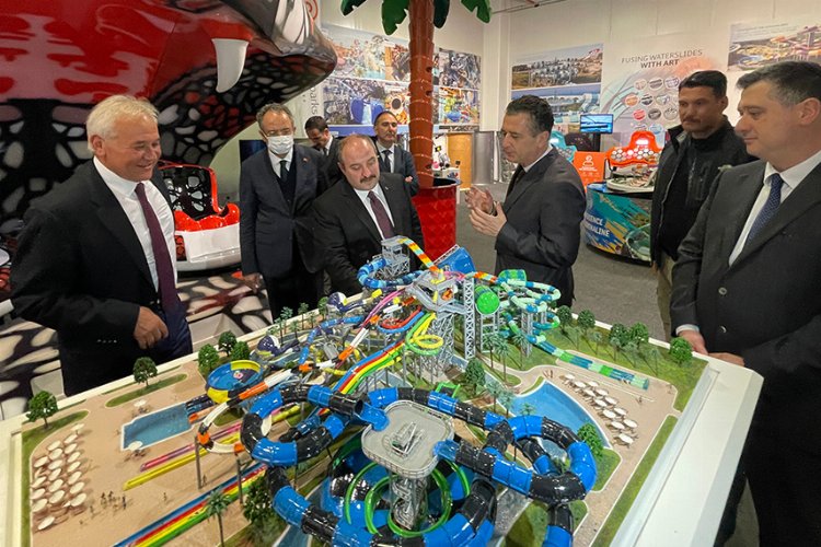 Dünyanın su parkları Türkiye'den gidiyor -
