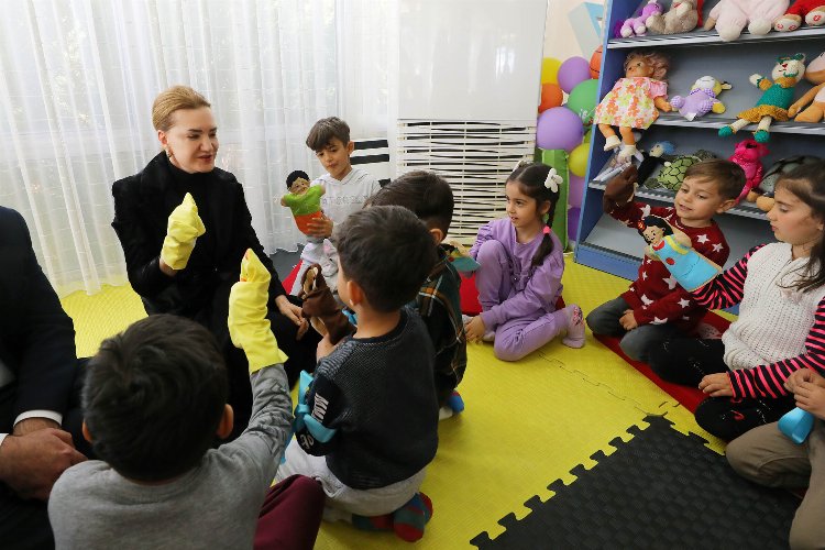 Dokuz Eylül'den depremzede çocuklar için kreş hizmeti -