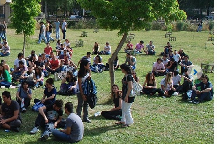 Dokuz Eylül'den yeni öğrencilere oryantasyon -