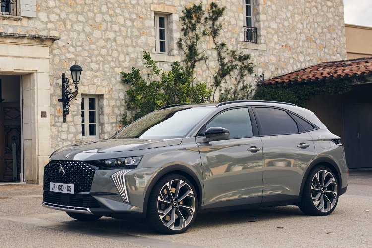 DS 7 E-Tense 4x4 360 Türkiye’de! -