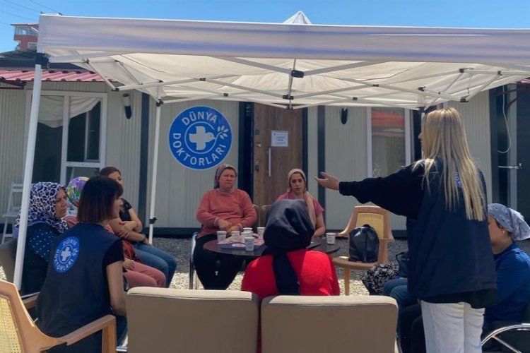 Dünya Doktorları: Salgın riski halen devam ediyor -