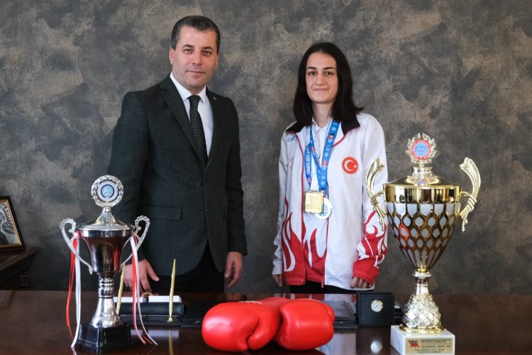 Dünyanın konuştuğu Şampiyon’a ‘Nilüfer’ sahip çıktı -