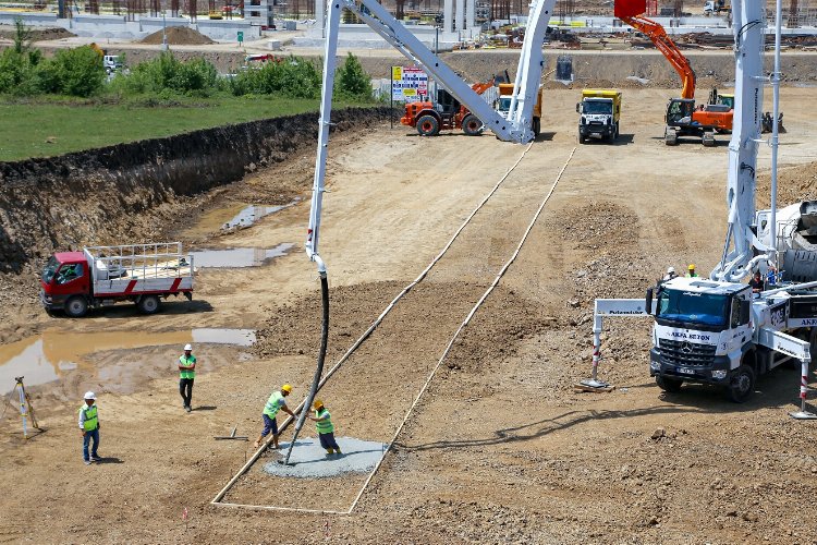 Düzce'de 65 ton kapasiteli üretim tesisine ilk temel -