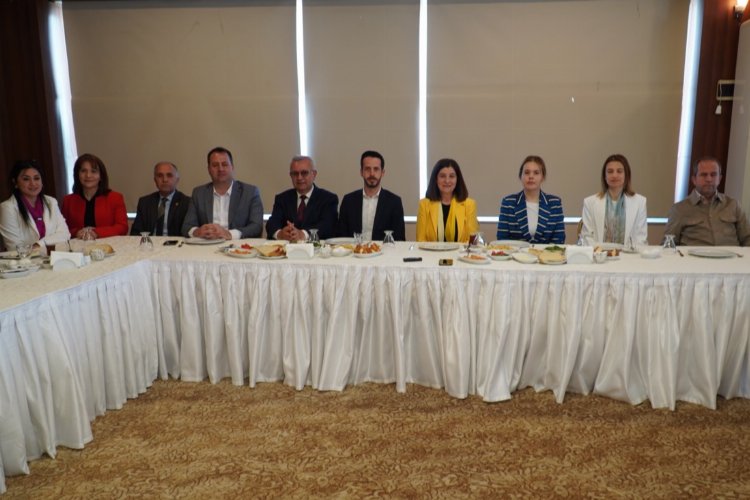 Edirne'de AK Parti Milletvekili adayları muhtarlarla buluştu -
