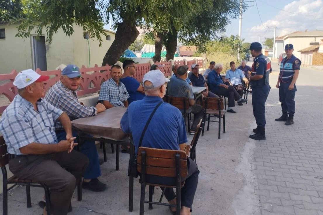 Edirne’de vatandaşlar dolandırıcılığa karşı bilgilendirildi -