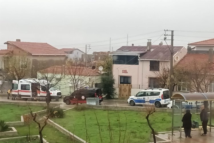 Edirne Keşan'da güpegündüz silahlı saldırı 1 ölü 1 yaralı -