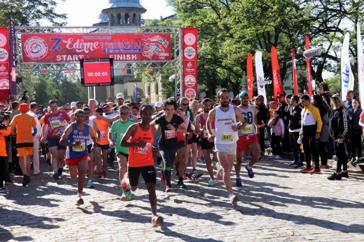 Edirne Maratonu’nda Ahmet Bayram Şampiyon -
