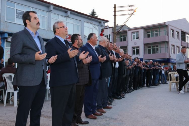 Edirne Süloğlu'nda büyük iftar yemeği ve yağmur duası -