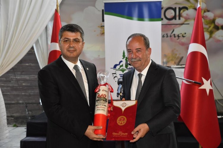 Edirne Valisi'ne veda yemeği -