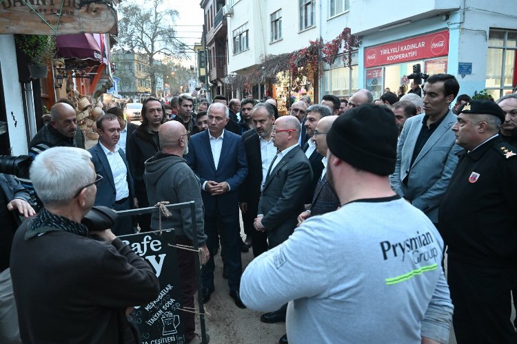 Efkan Âlâ'dan Tirilye'ye geçmiş olsun -