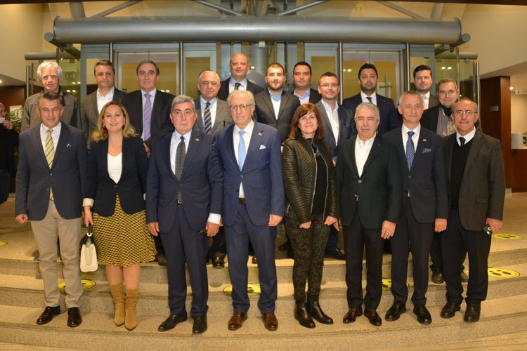Egeli ihracatçılar Yalçın Ertan'la yola devam dedi -