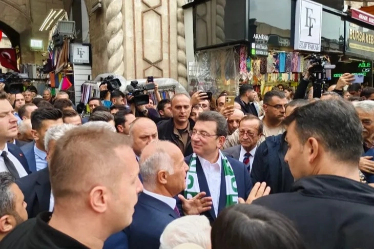 Ekrem İmamoğlu, Bursa esnafıyla buluştu -