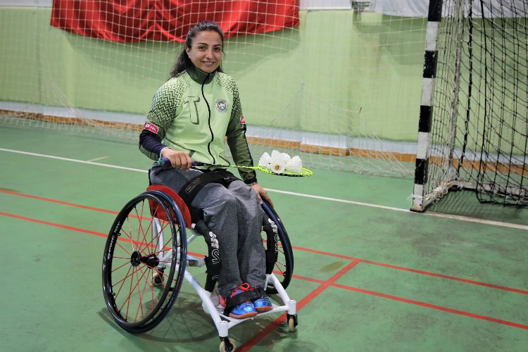 Emine Seçkin, Paris 2024 Olimpiyatları'nı garantiledi -