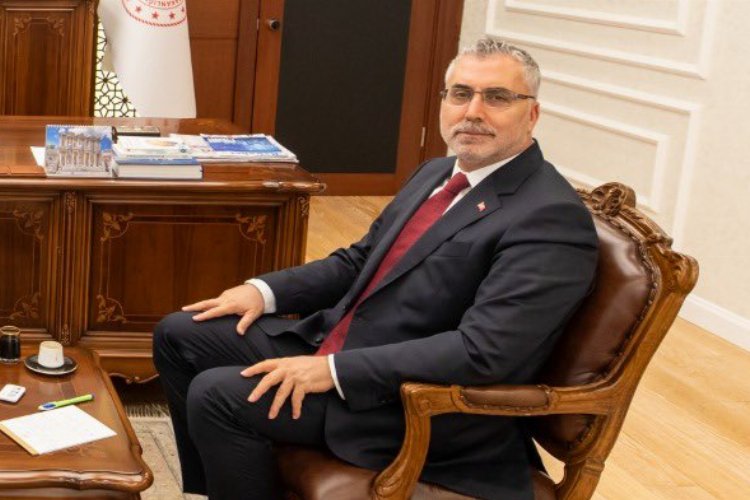 En düşük memur maaşını telaffuz etti -