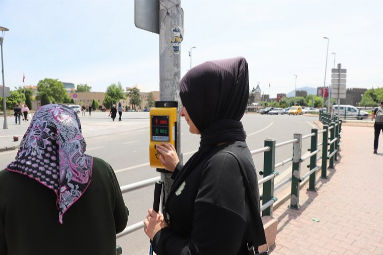Engelli yayalara özel proje -