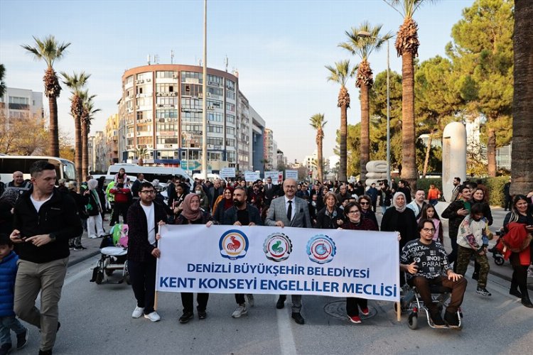 ‘Engelsiz bir dünya’ için bir araya geldiler -