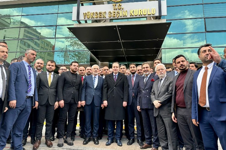 Erbakan YSK'ya resmi başvurusunu yaptı -