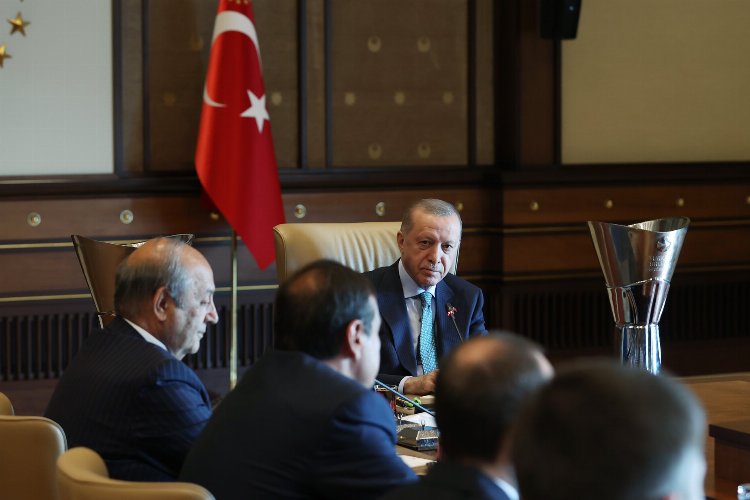 Erdoğan, THY Avrupa Ligi şampiyonu Anadolu Efes’i kabul etti -
