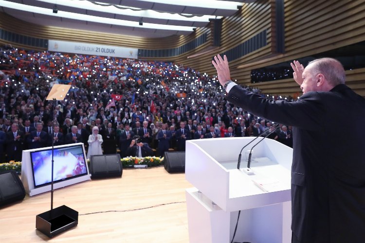 Erdoğan: 2023 gençliğimizin patlama yılı olacak -
