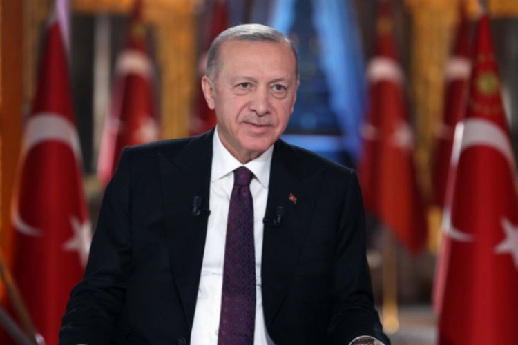 Erdoğan hakaret soruşturmalarından vazgeçti -
