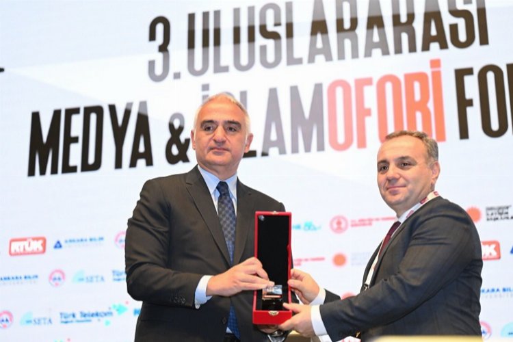 ERÜ'de 'Medya ve İslamofobi' Sempozyumu -