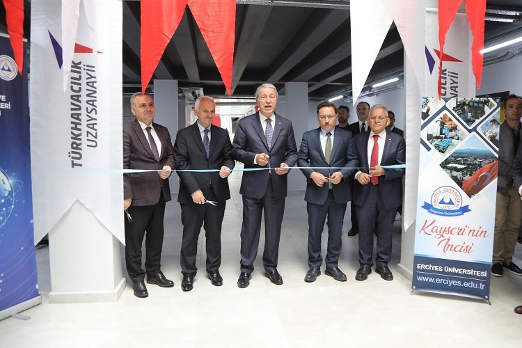 ERÜ’de Uzay Bilimleri Laboratuvarı açıldı -
