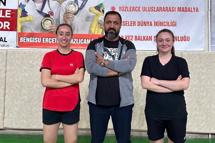 Erzincanlı başarılı milli sporcular Türkiye'ye döndü -