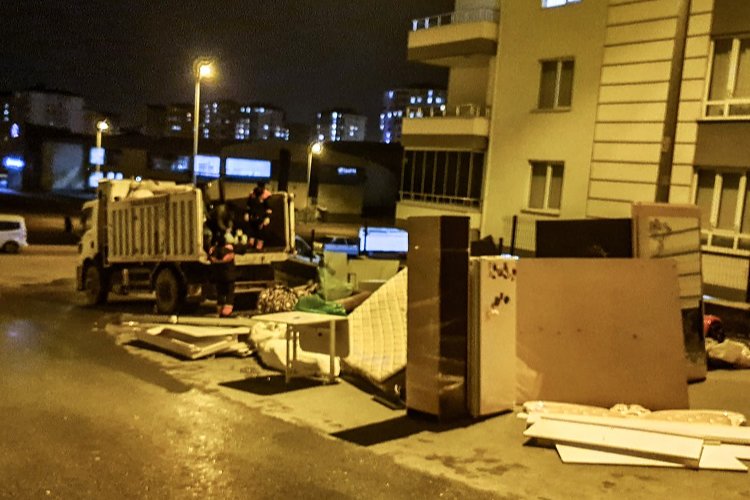 Evden atılan aileye Talas desteği -