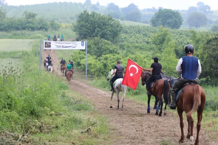 Evliya Çelebi Yolu 100 atlıyla yeniden keşfedildi -