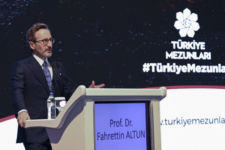 Fahrettin Altun: Dezenformasyon, yalan haberin ana yakıtı -