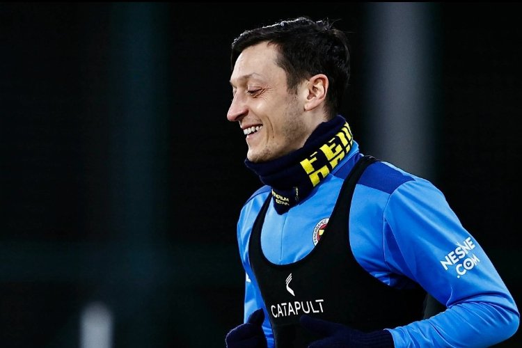 Fenerbahçe'de çok 'Mesut' -