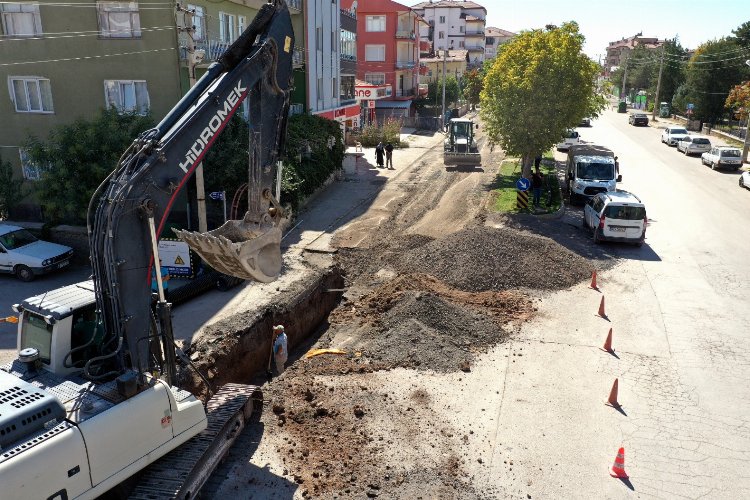 Fethiye Caddesi ve İstiklal Caddesi alt yapıda sınıfı geçti! -