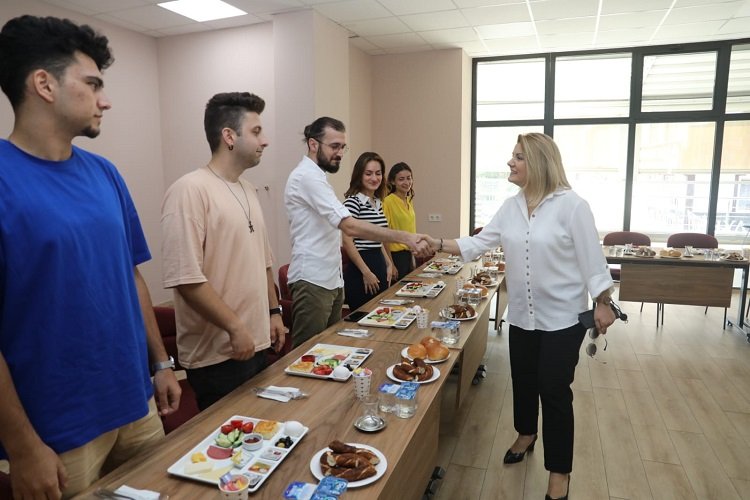 Fikirhane İzmit Projesi'ne yoğun ilgi -