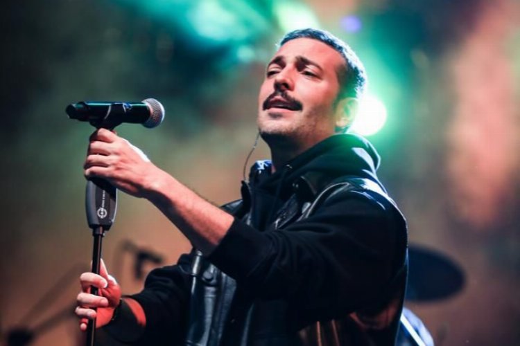 Freddie görünümlü Oğuzhan -
